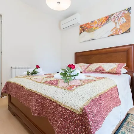 Apartmán Central *